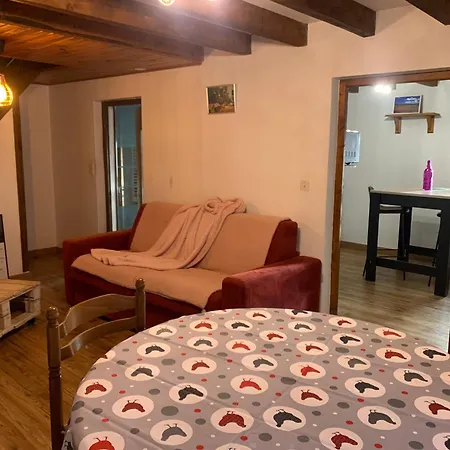 Le Cantou * Castelnau-de-Mandailles